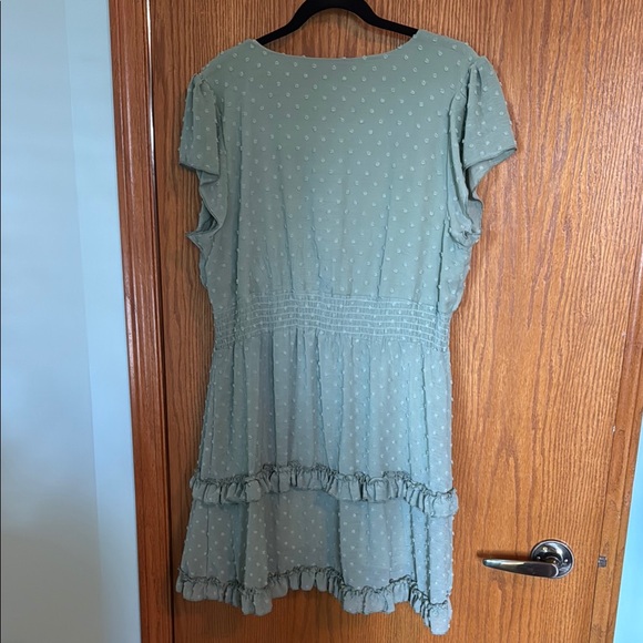 Women’s Green Ruffle Dress - Picture 4 of 4
